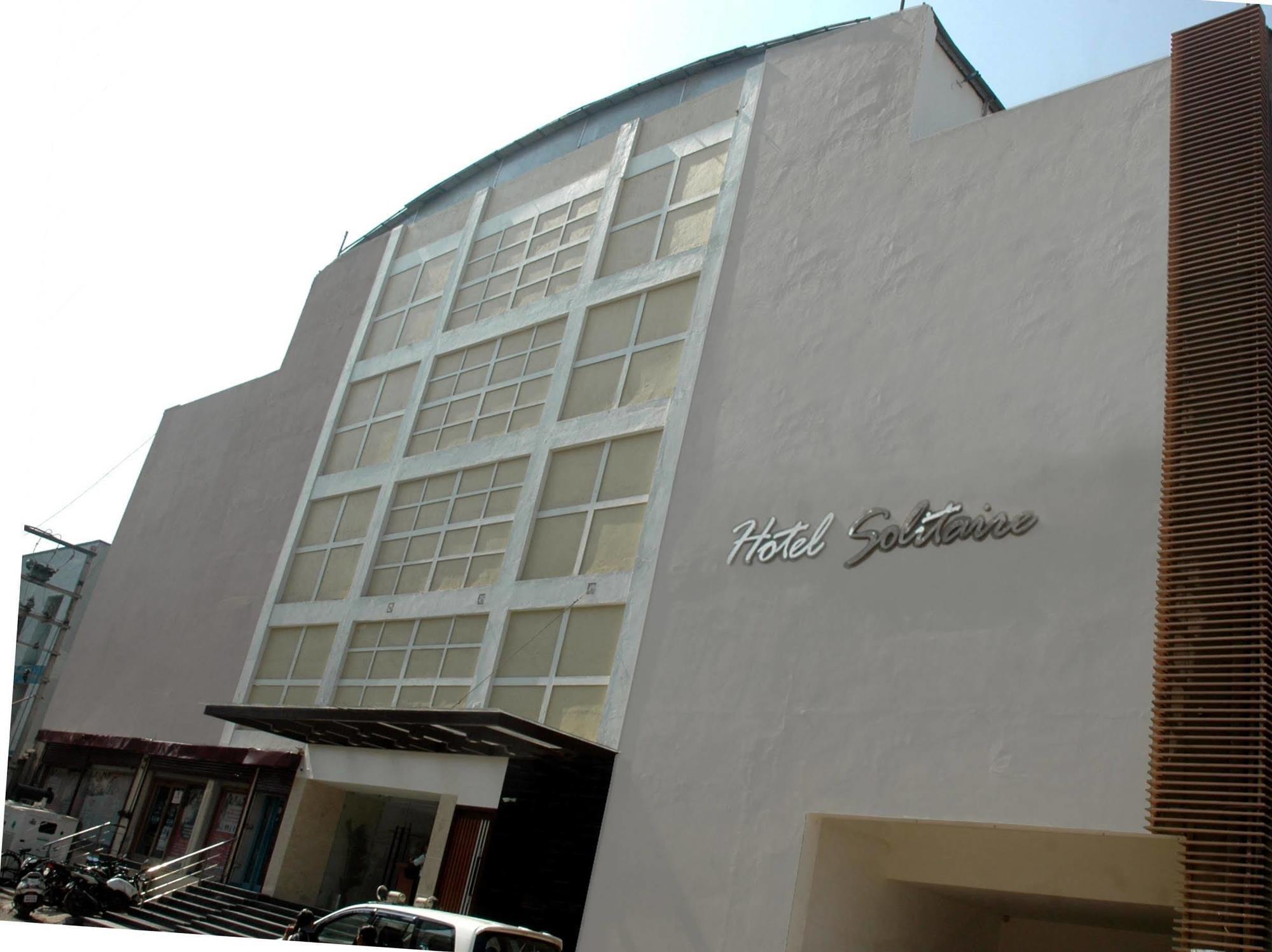 Solitaire Hotel Raipur  Exterior photo